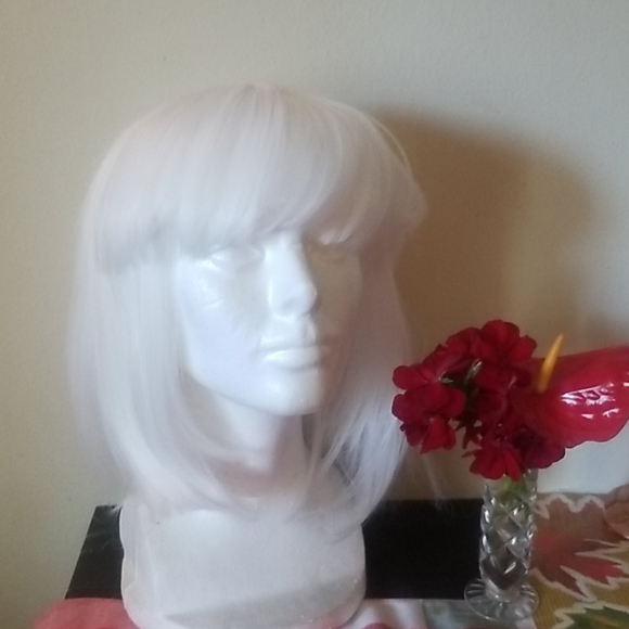 Sold out - Picture 3 of 4